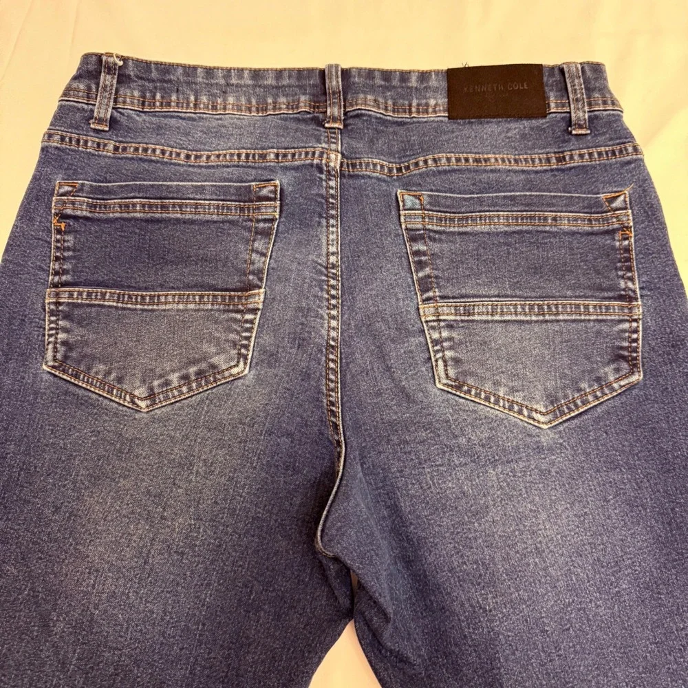 Kenneth Cole New York broken five